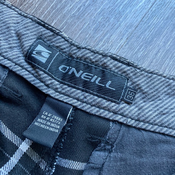 O'Neill Checkered Shorts - Picture 5 of 10